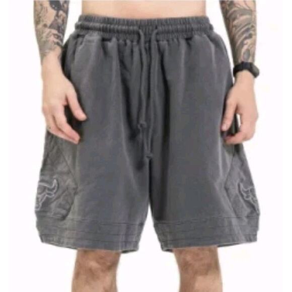 Mitchell & Ness NBA Hardwood Classic Washed Out Sweatshort 97-98 Chicago Bulls M - Picture 1 of 11